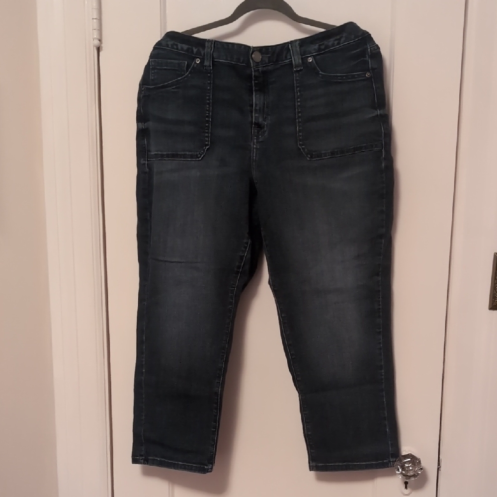 Women's Capri Jeans